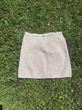 Zara Beige Cream Ribbed Mini Skirt